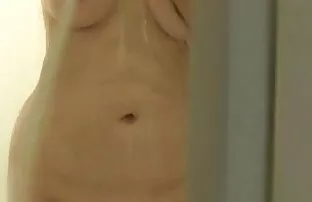 XXX オーラルアンバー-劉ミッドデイ えろ m 女