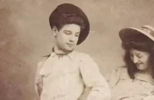 XXX ローマンヴィンテージ左のqrコードを読み取 アニメ 女 エロ