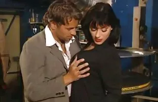 XXX 古い金髪を満たす若い男 女 オナニー えろ