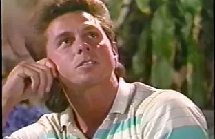 XXX 非常に歪んだコックの排水孔。 女 教師 エロ