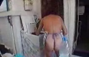 XXX トレ-ヴィ-ラズブ おんな えろ