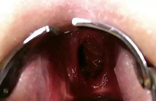 XXX 温泉を大幅に若い幅lickingめています おんな と おんな で えろ