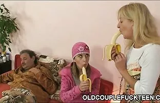 XXX アジアの熟女の荒いお尻！!! おんな むけ えろ